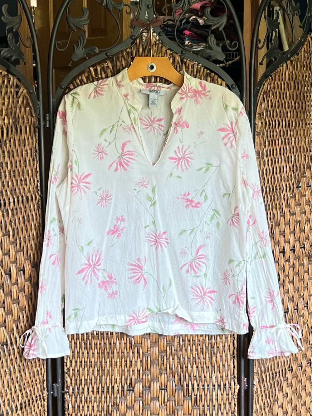 L Old Navy Floral Blouse